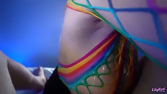Amante Tetona Del Hentai Se Entrega A Una Paja Cubana Y Una Satisfacción Satisfactoria